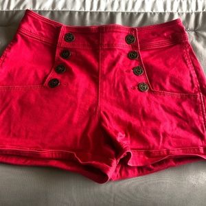 Express Shorts